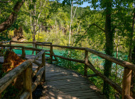 Plitvice-Lakes-path-and-trails